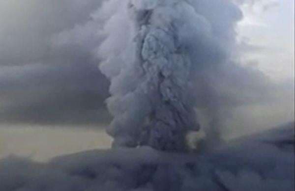 Gunung Krasheninnikov di Rusia Meletus Dahsyat Setelah 600 Tahun, Dampak Gempa M8,8?