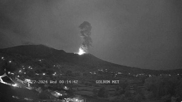 Gunung Marapi Meletus Hari Ini, Ketinggian Abu Vulkanis Capai 1.000 Meter