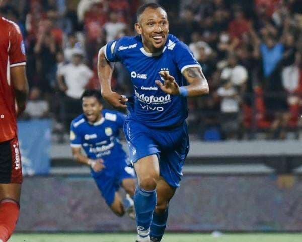 Liga 1 2024-2025 Libur, Bek Asing Persib Bandung Gustavo Franca Pilih Beristirahat