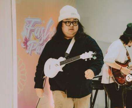 Profil Lengkap Gustiwiw, Musisi dan Penyiar Radio yang Sering Membuat Orang Terhibur