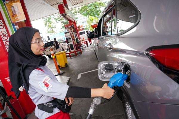 Harga BBM Pertamina Resmi Turun Mulai Hari Ini Jelang Lebaran 2025