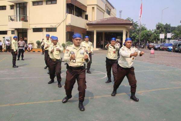 Saat Satpam Pamer Kehebatan di Polres Pelabuhan Tj Priok Jelang Hari Bhayangkara