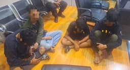  Hendak Tawuran di Pasar Senen, 5 Remaja Ditangkap dan Sita 3 Celurit   