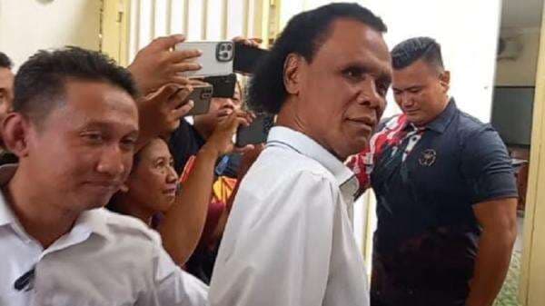 Hercules Bereaksi Keras Atas Dugaan Ijazah Palsu Jokowi Kembali Dipersoalkan