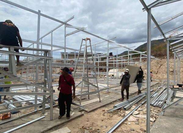 Erupsi Gunung Lewotobi Laki-Laki, 250 KK Masih Bertahan di Tenda Pengungsian