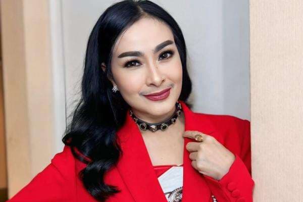 Iis Dahlia Akui Kerap Marahi Mpok Alpa sebelum Meninggal Dunia