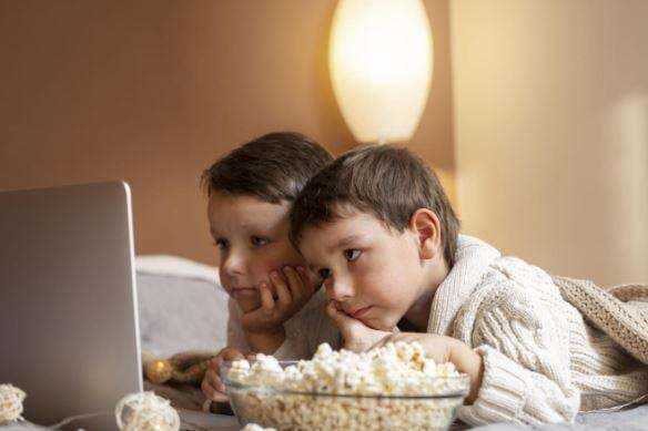 6 Film yang Bisa Asah Skill Berbicara Bahasa Inggris!