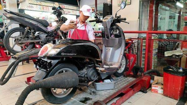 Peringati Hari Kartini, Wahana Honda Kasih Diskon Servis Motor Matic