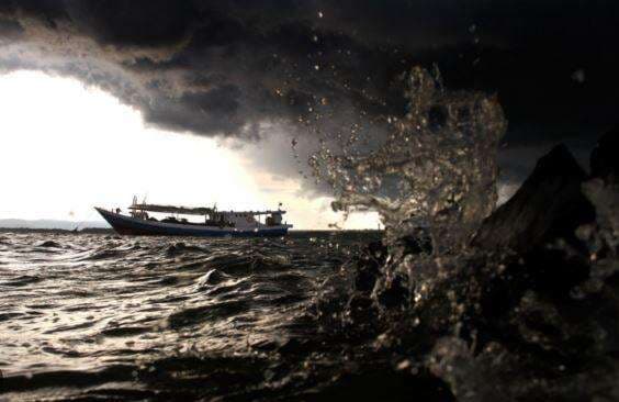 BMKG: Waspada Gelombang Laut Tinggi Mencapai 4 Meter Periode 2-5 Maret 2025