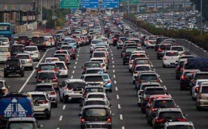 Polisi: Penggunaan Bahu Jalan Tol Dalam Kota Dimajukan Jadi Jam 17.00 WIB Selama Ramadhan