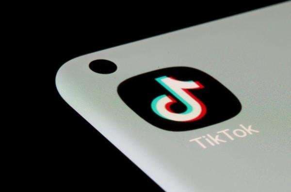 Ini Alasan Trump Memulihkan Layanan TikTok di AS