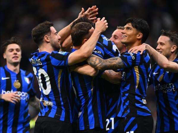 Hasil Liga Italia 2024-2025: Lecce 0-1 Napoli, Inter Milan 1-0 Verona