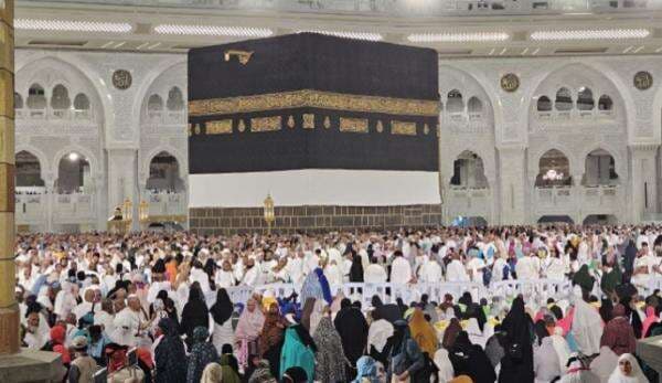 Bawa Emas dari Tanah Suci? Ini Ketentuan Agar Bebas Pajak Bawa Emas dari Tanah Suci? Ini Ketentuan Agar Bebas Pajak