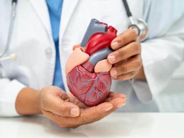 Kenali Gejala Gagal Jantung: Sesak Napas hingga Bengkak di Pergelangan Kaki