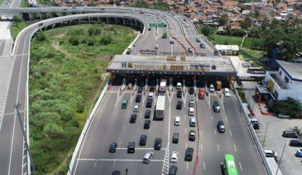 126 Ribu Kendaraan Tinggalkan Jabodetabek di Libur Waisak 2025