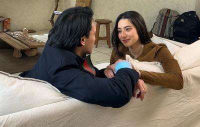 Mesra Banget, Jefri Nichol Pangku Ameera Khan di Hari Valentine