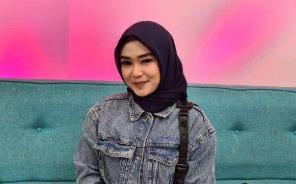 Suara Menyanyinya Dikira Palsu, Jelita Jely Buka Suara