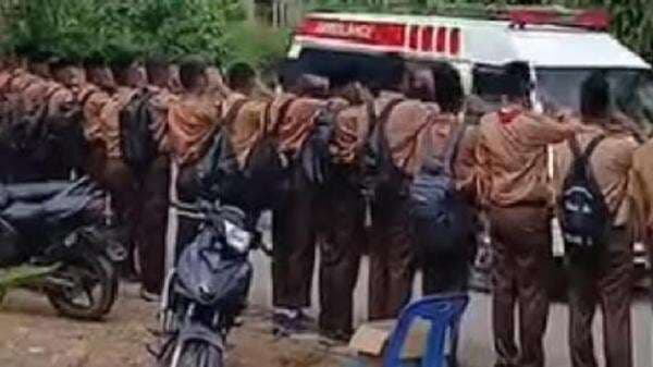 Berduka, Warga dan Siswa SMAN 1 Natal Menangis Sambut Jenazah Paskibra Diva Febriani