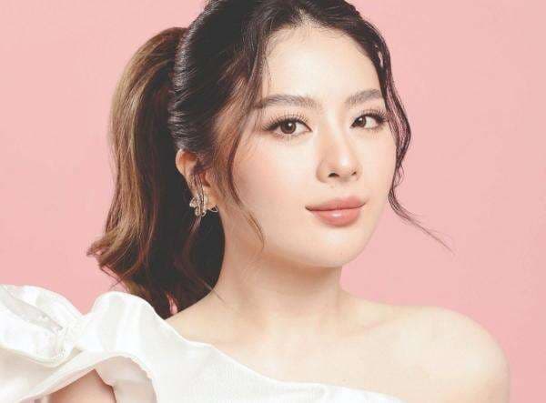 Pernah Diejek Jelek, Jadi Motivasi Jennifer Christie Menjadi Beauty Influencer Pernah Diejek Jelek, Jadi Motivasi Jennifer Christie Menjadi Beauty Influencer