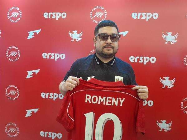 Jersey Timnas dengan Nameset Ole Romeny Paling Diburu Supporter, Geser Jay Idzes