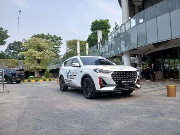 Alasan Jetour Fokus Pasarkan Mobil Bensin Ketimbang Listrik