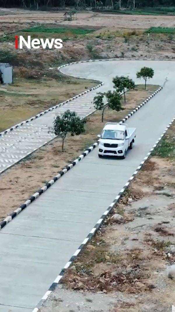 Anak Boyamin Gugat Jokowi gegara Tak Bisa Beli Mobil Esemka