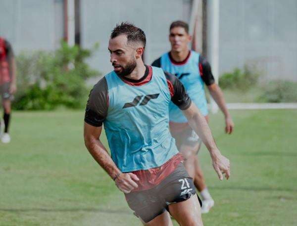 Persija Jakarta Diperkuat Jordi Amat, Mauricio Souza Tak Pusing Pikirkan Lini Pertahanan Persija Jakarta Diperkuat Jordi Amat, Mauricio Souza Tak Pusing Pikirkan Lini Pertahanan