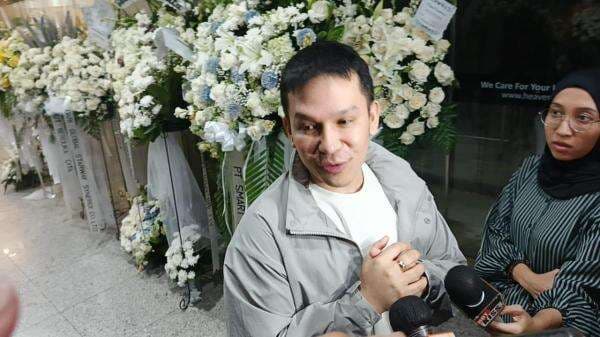 Jordi Onsu Ungkap Detik-Detik Kepergian Ayah Sarwendah Jordi Onsu Ungkap Detik-Detik Kepergian Ayah Sarwendah