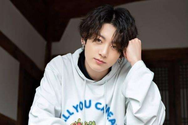 Jungkook BTS Buat Akun Instagram Baru Usai Wamil, Pengikut Langsung Tembus Jutaan Jungkook BTS Buat Akun Instagram Baru Usai Wamil, Pengikut Langsung Tembus Jutaan