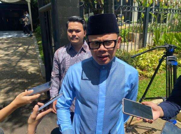 Open House di Rumah Ketua MPR, Wamendagri Akui Ada Bahas Politik