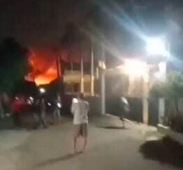 Kebakaran Gudang Peluru Armed, Warga Kota Wisata Dengar Ledakan Belasan Kali
