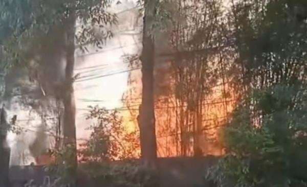 Bedeng Dinas SDA Kebakaran di Pasar Minggu, Tak Ada Korban Jiwa