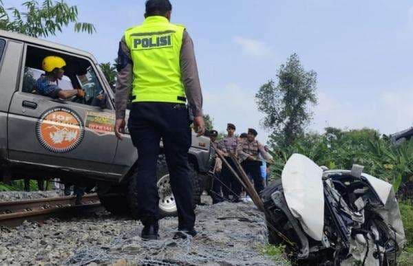 Kronologi Sigra Tertabrak KA Batara Kresna Tewaskan 4 Orang Pemudik Sukoharjo