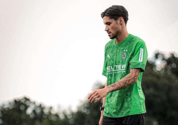 Kabar Buruk, Kevin Diks Berpotensi Gagal Debut Bersama Borussia Monchengladbach di Laga Pembuka Bundesliga 2025-2026