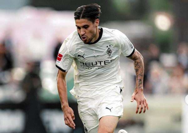 Pelatih Borussia Monchengladbach Beri Kabar Baik, Kevin Diks Masih Berpeluang Debut Lawan Hamburger SV