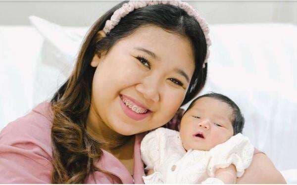 5 Artis yang Jalani Momen Penting Menyusui di 2025, Kompak Jalani Peran Ibu Penuh Dedikasi