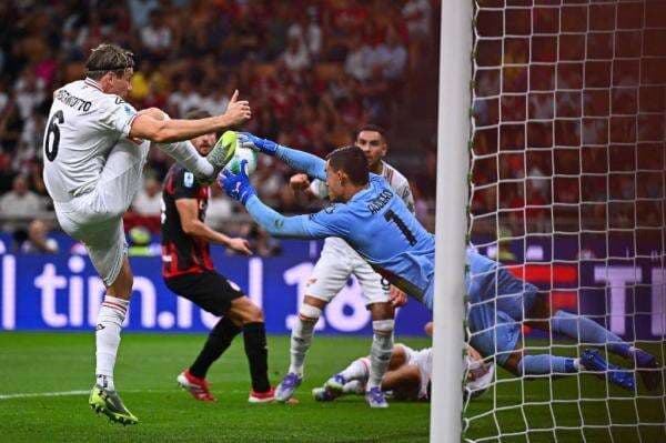 Emil Audero Perkasa Bawa Cremonese Permalukan AC Milan di San Siro