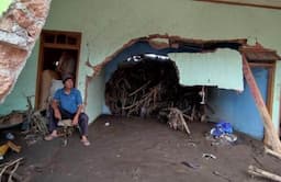 Kisah Heroik Sang Ayah Menantang Maut, Selamatkan Buah Hati dari Terjangan Banjir Lahar Dingin