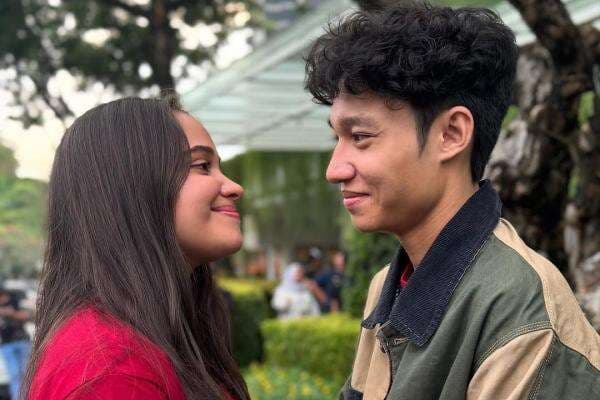 Ini Tempat Nonton Resmi Film Komang, Hindari Streaming di LK21 dan Dramaqu Ilegal Ini Tempat Nonton Resmi Film Komang, Hindari Streaming di LK21 dan Dramaqu Ilegal