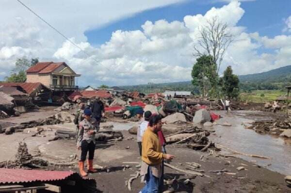 Korban Banjir Lahar Dingin dan Longsor di Sumbar Bertambah, 50 Orang Tewas, 14 Hilang