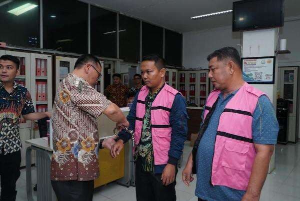 Kejaksaan OTT 2 Pejabat Disdik Sumut Terkait Korupsi Dana BOS, Sita Uang Rp319 Juta