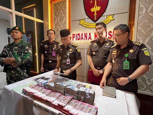 Korupsi Dana Nasabah Rp17,96 M, Manajer Bank di Lampung Jadi Tersangka Korupsi Dana Nasabah Rp17,96 M, Manajer Bank di Lampung Jadi Tersangka