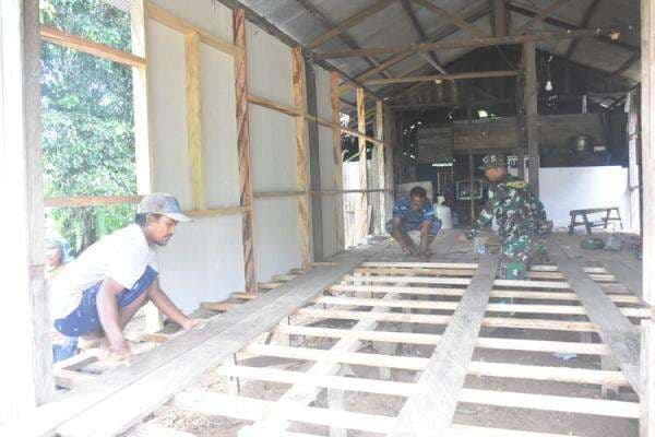 Tingkatkan Kualitas Hidup, Satgas TMMD ke-123 Gelar Rehab RTLH di Desa Talusi