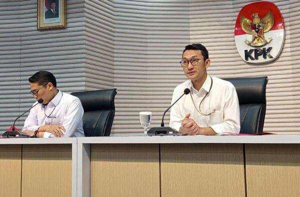 KPK Geledah Kantor Dirjen Kemenkes Terkait Proyek RSUD, Sita Sejumlah Dokumen