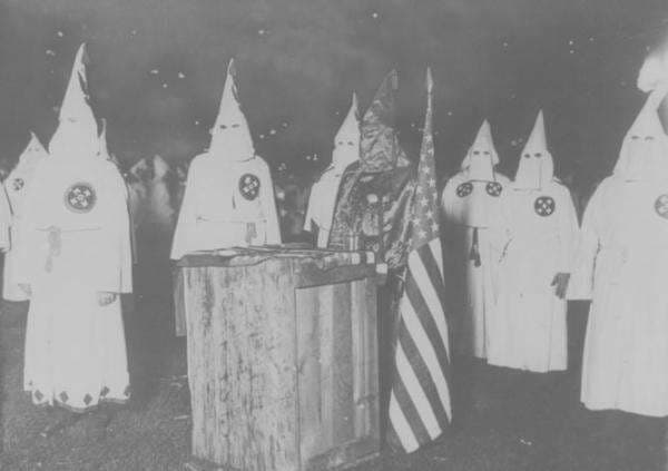 Peristiwa 24 Desember: Ku Klux Klan Terbentuk, Bantai Ras Kulit Hitam dan Minoritas