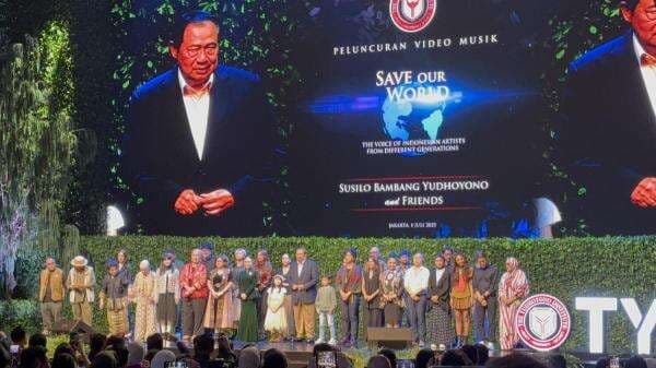 35 Penyanyi Lintas Generasi Hadir di Video Klip Save Our World dari SBY
