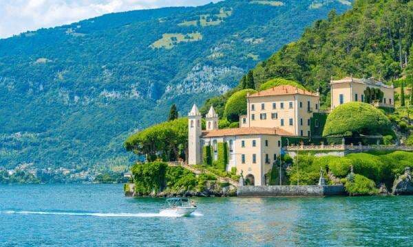 6 Fakta Menarik Lake Como, Danau Cantik Tempat Al Ghazali Lamar Alyssa Daguise 6 Fakta Menarik Lake Como, Danau Cantik Tempat Al Ghazali Lamar Alyssa Daguise
