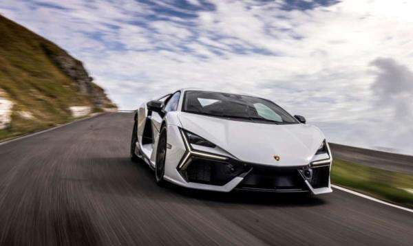 Lamborghini Revuelto Seharga Rp10 Miliar Kecelakaan di Tol Jombang, Ini Spesifikasinya