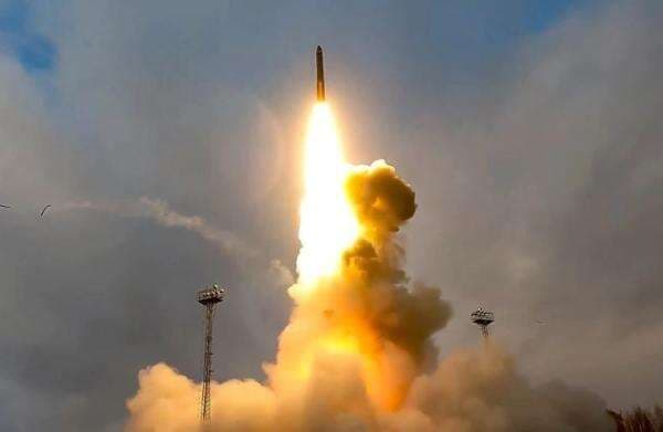 Nah, Rusia Beri Sinyal Uji Coba Senjata Nuklir Lagi