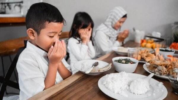 Luar Biasa Istimewa, Ini Bacaan Doa Makan Sahur Puasa Ramadhan